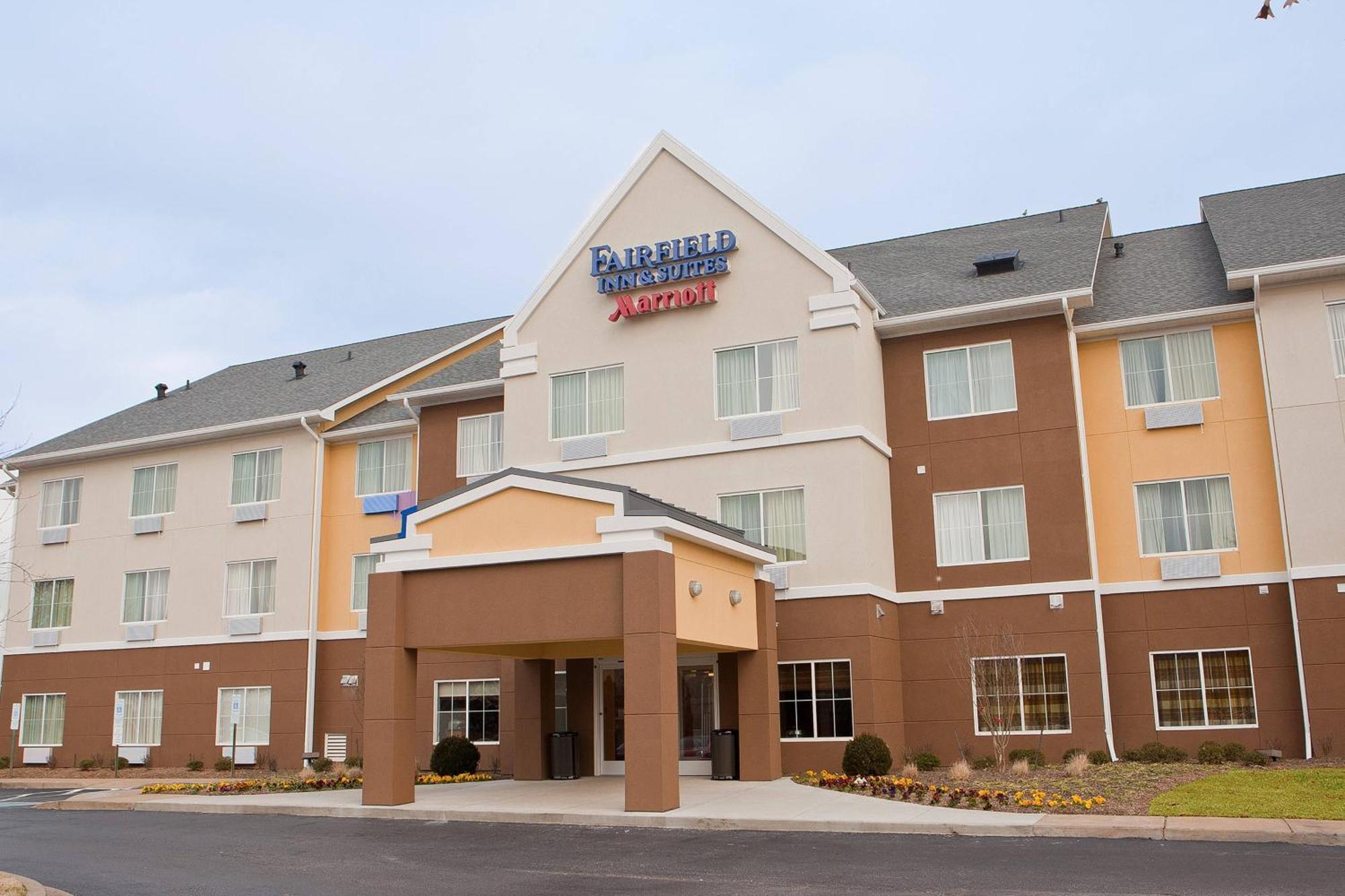 Fairfield Inn & Suites By Marriott Memphis East Galleria Buitenkant foto